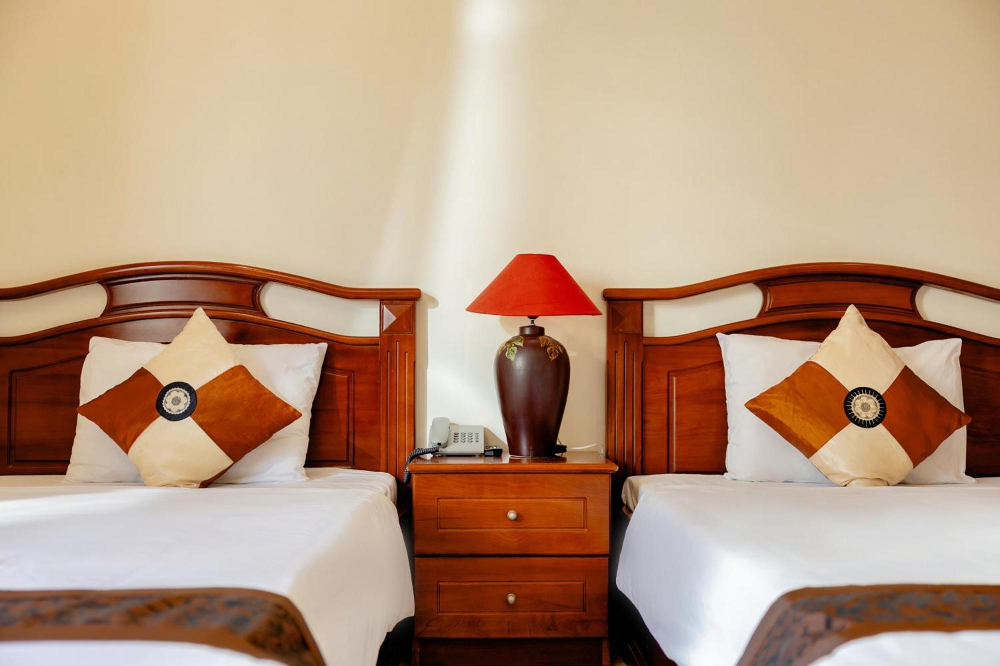 Hung Phong Hotel - Near Dalat Night Market Exterior foto