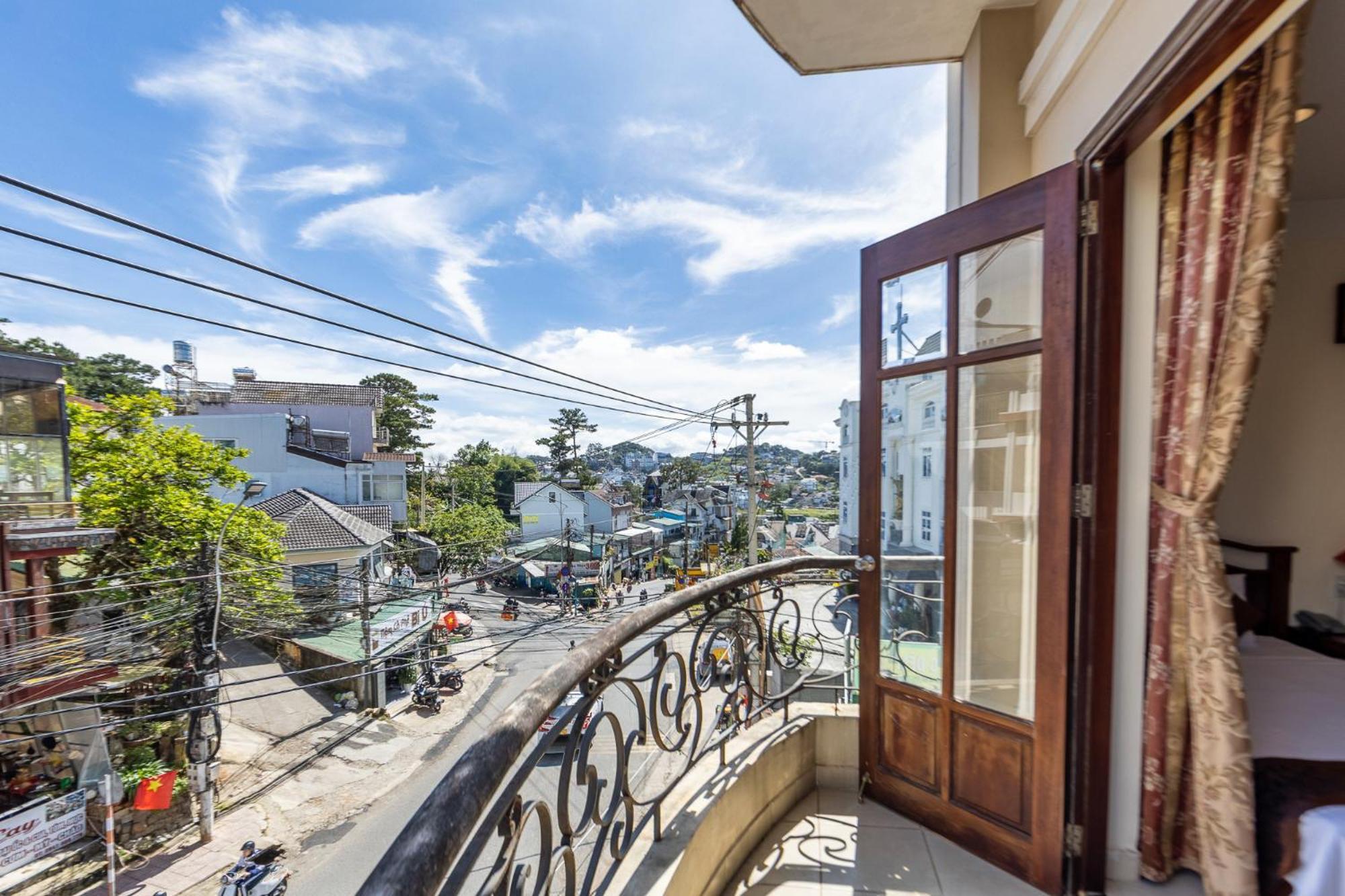 Hung Phong Hotel - Near Dalat Night Market Exterior foto